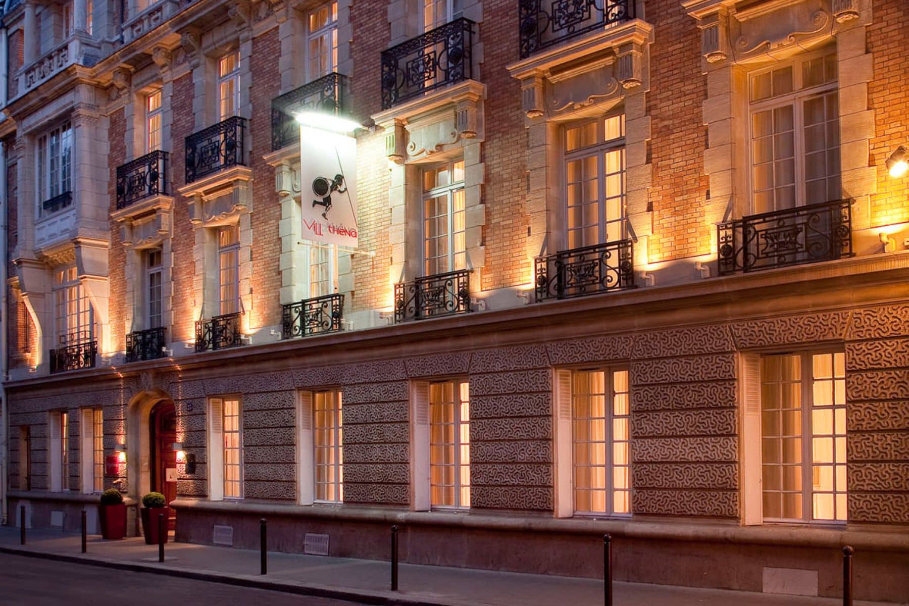 hotel-villathena-side