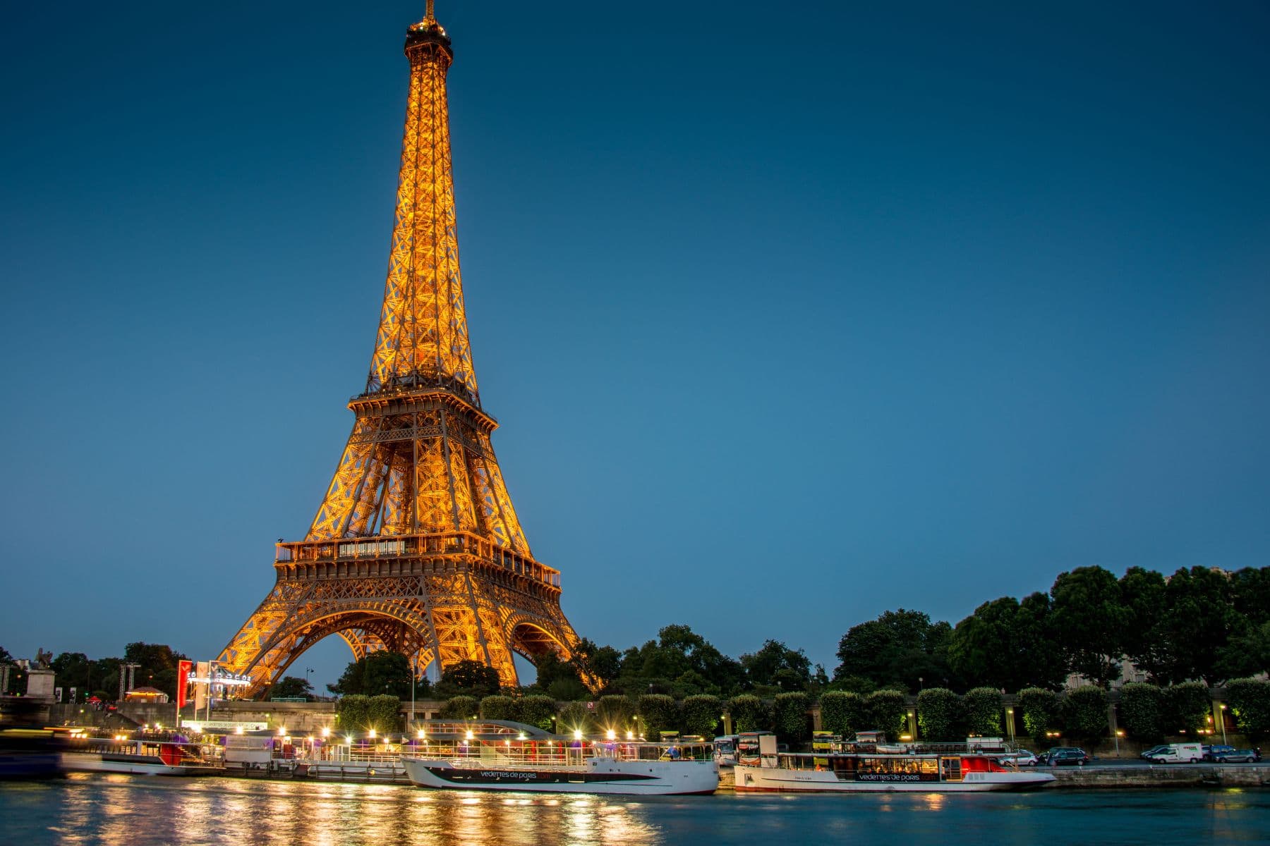 Hotels In Paris Guide Eiffel