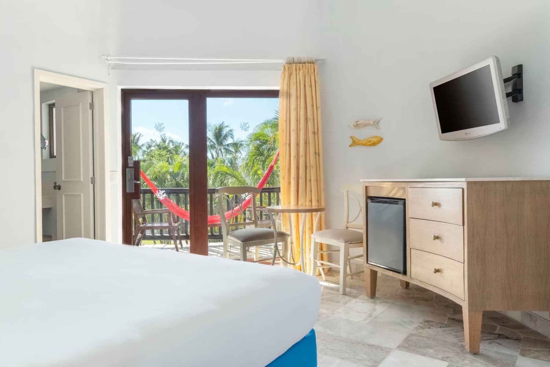 iberostar-cozumel-tv