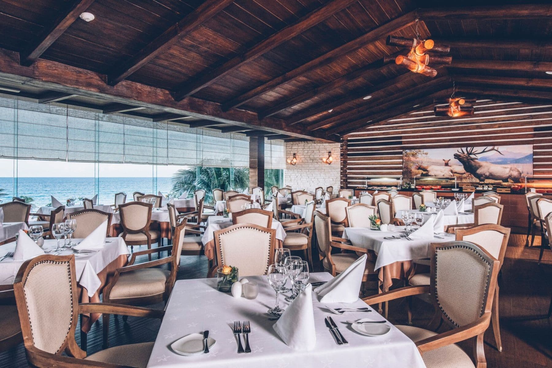 iberostar-selection-cancun-tables