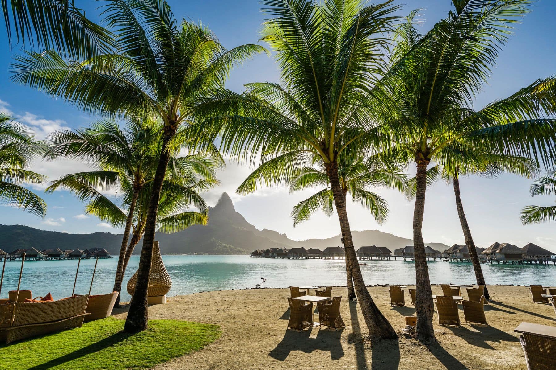 Intercontinental Bora Bora Resort Dining
