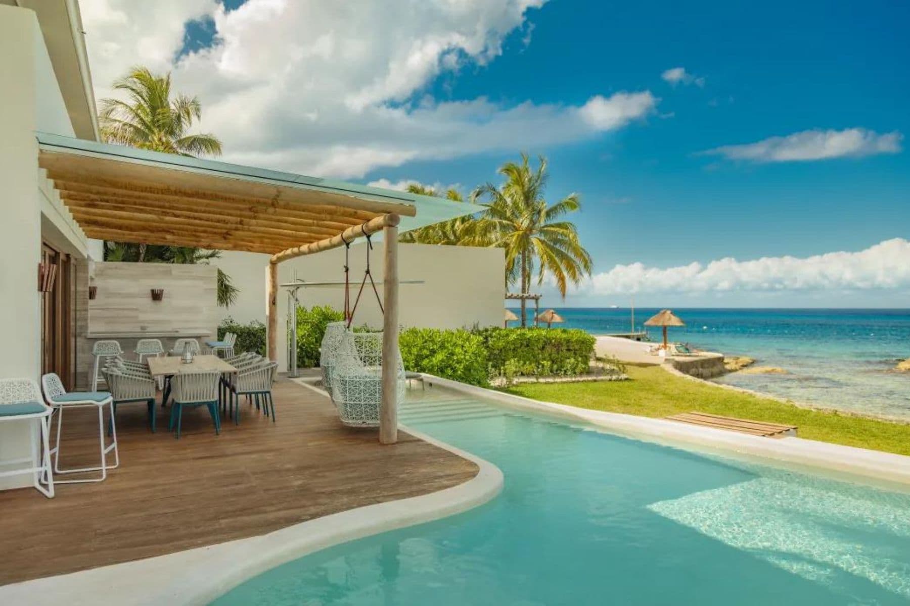 intercontinental-presidente-cozumel-pool-view