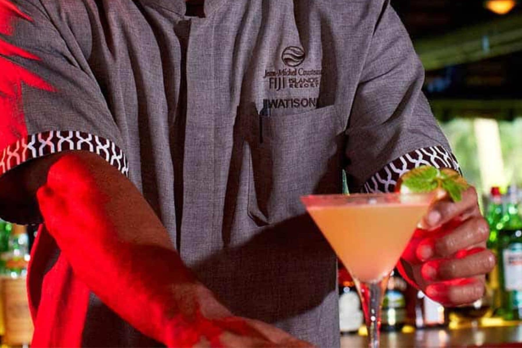 jean-michel-cousteau-resort-cocktails