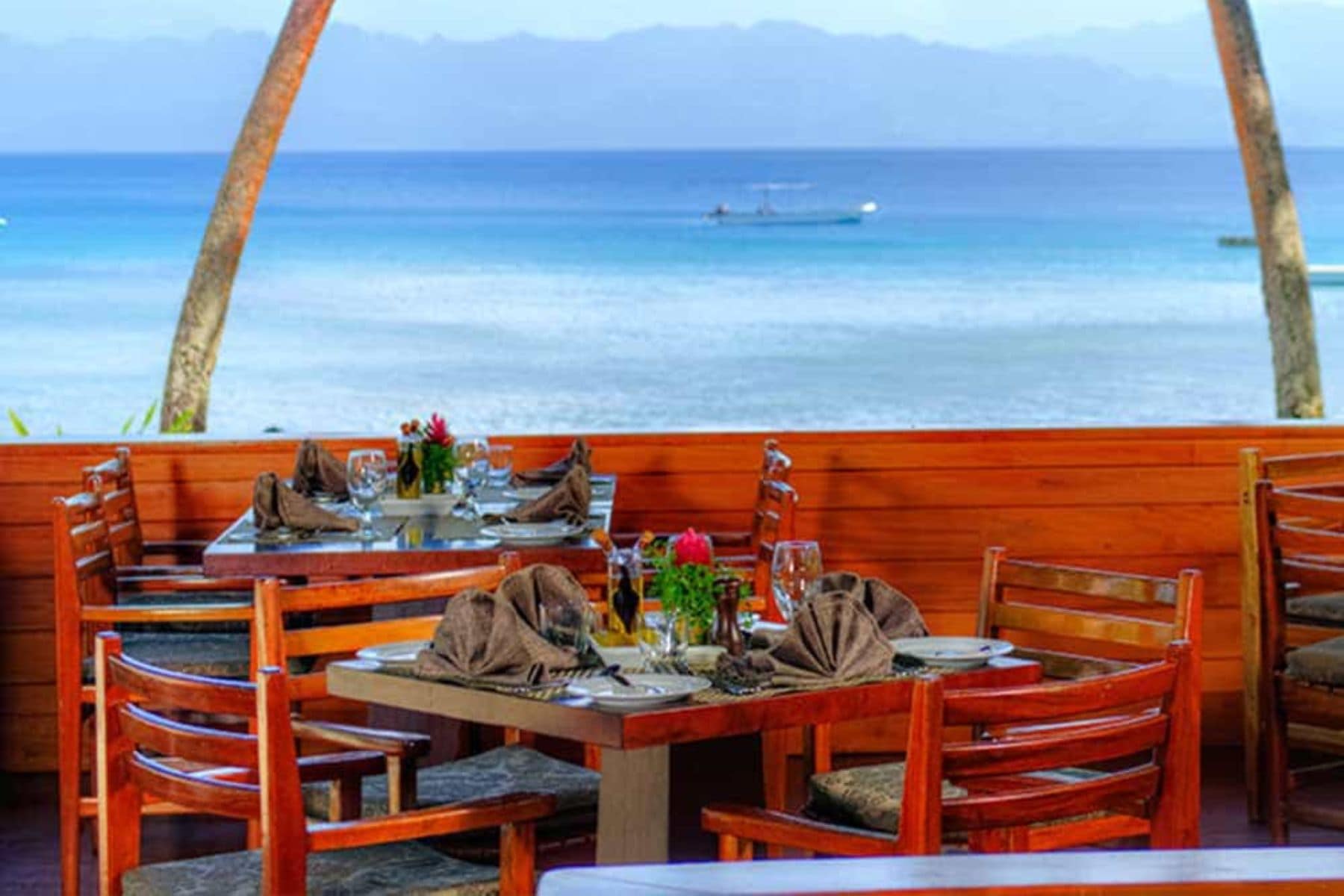 jean-michel-cousteau-resort-dine