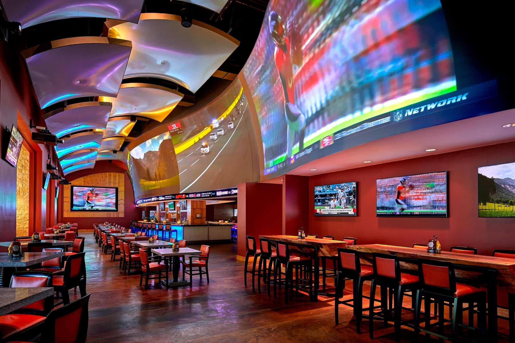 Jw Marriott San Antonio Velocity Sports Bar