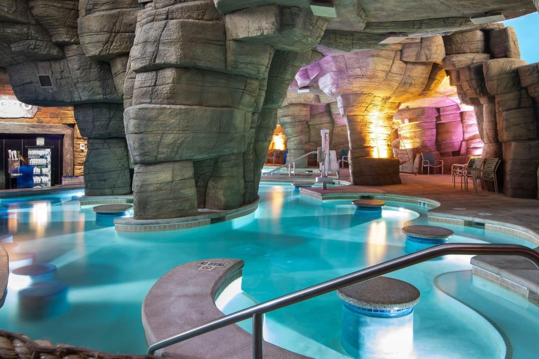 kalahari-resorts-indoor