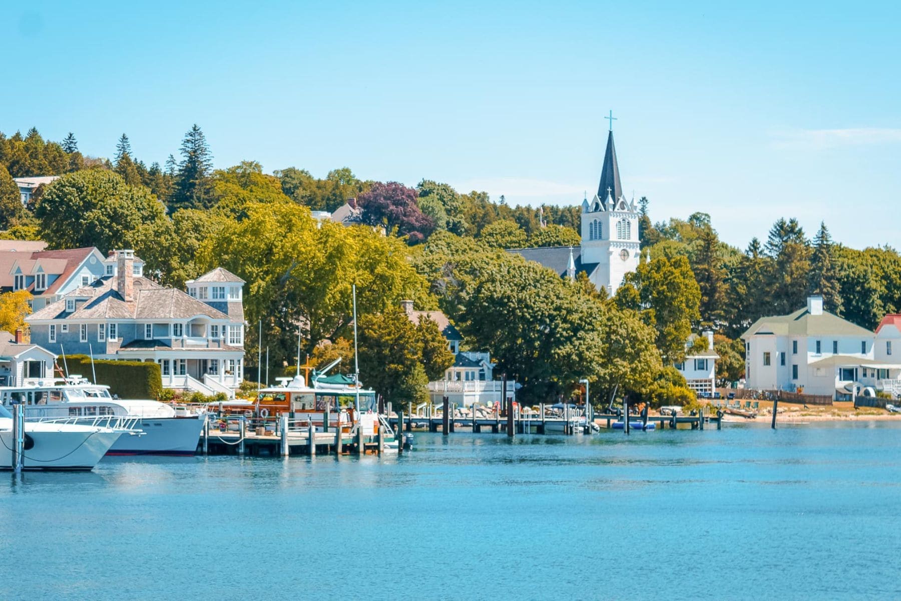 lake-view-hotel-lake
