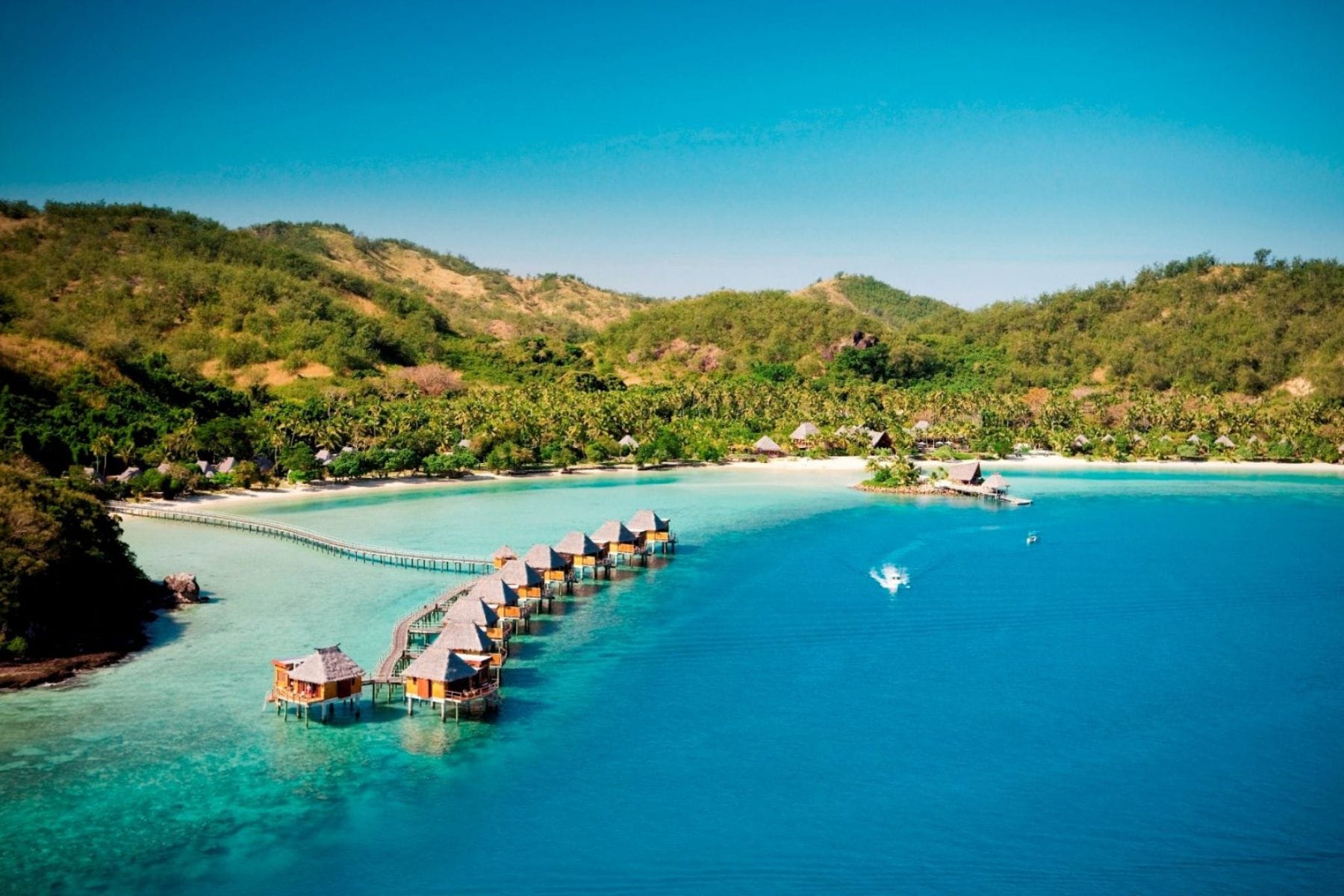 likuliku-lagoon-resort-boat