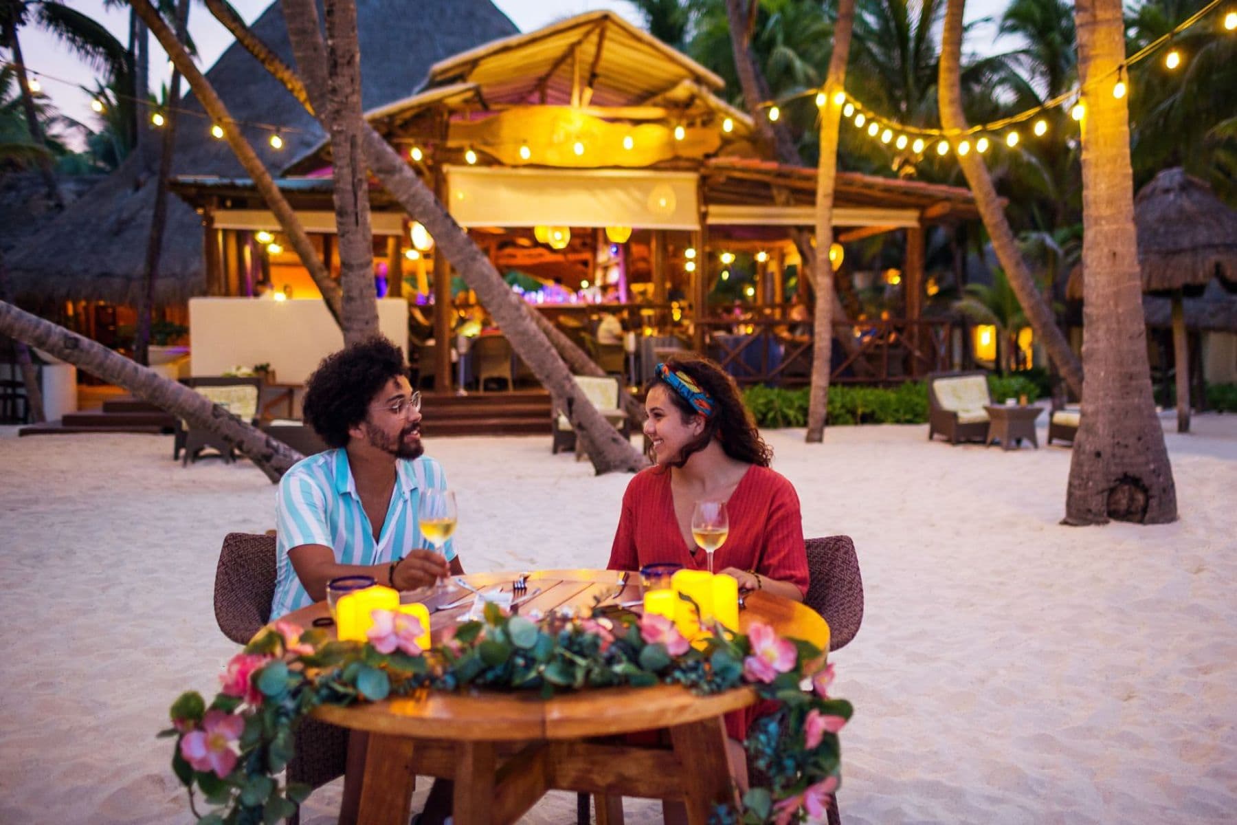 mahekal-beach-resort-dinner