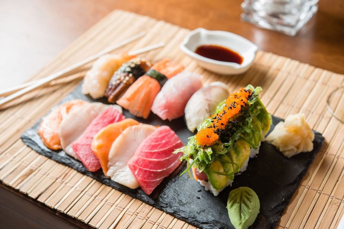 manchebo-beach-resort-sushi