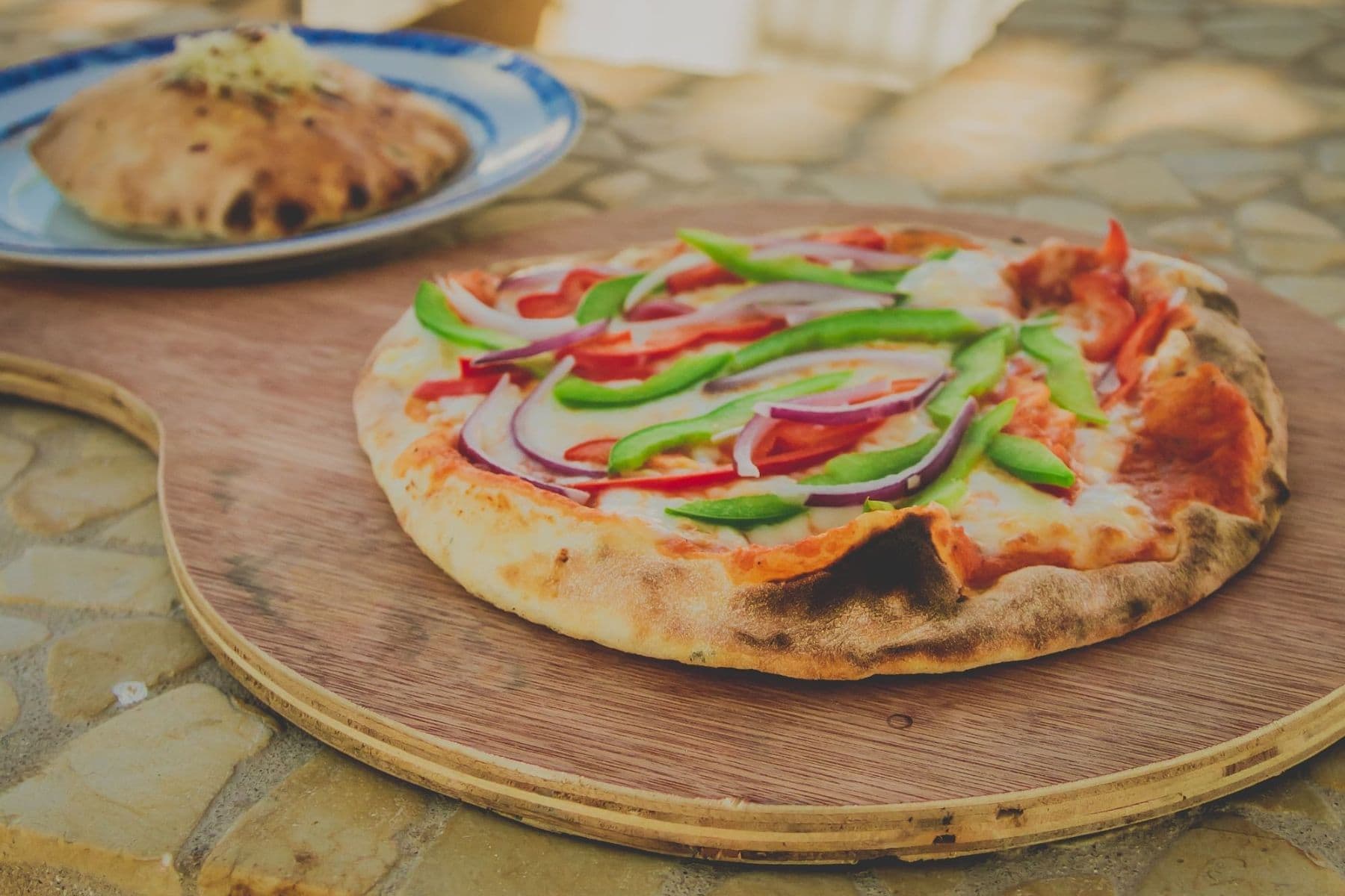marquis-los-cabos-pizza-close