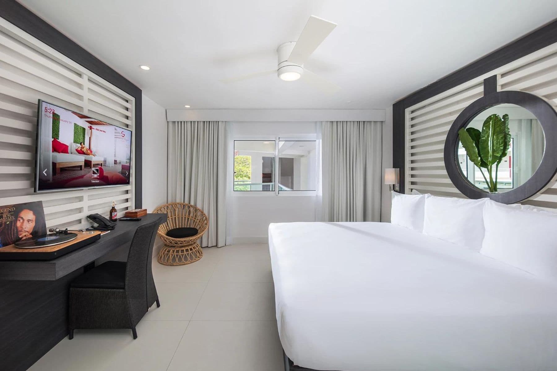 Mini King Rooms Shotel