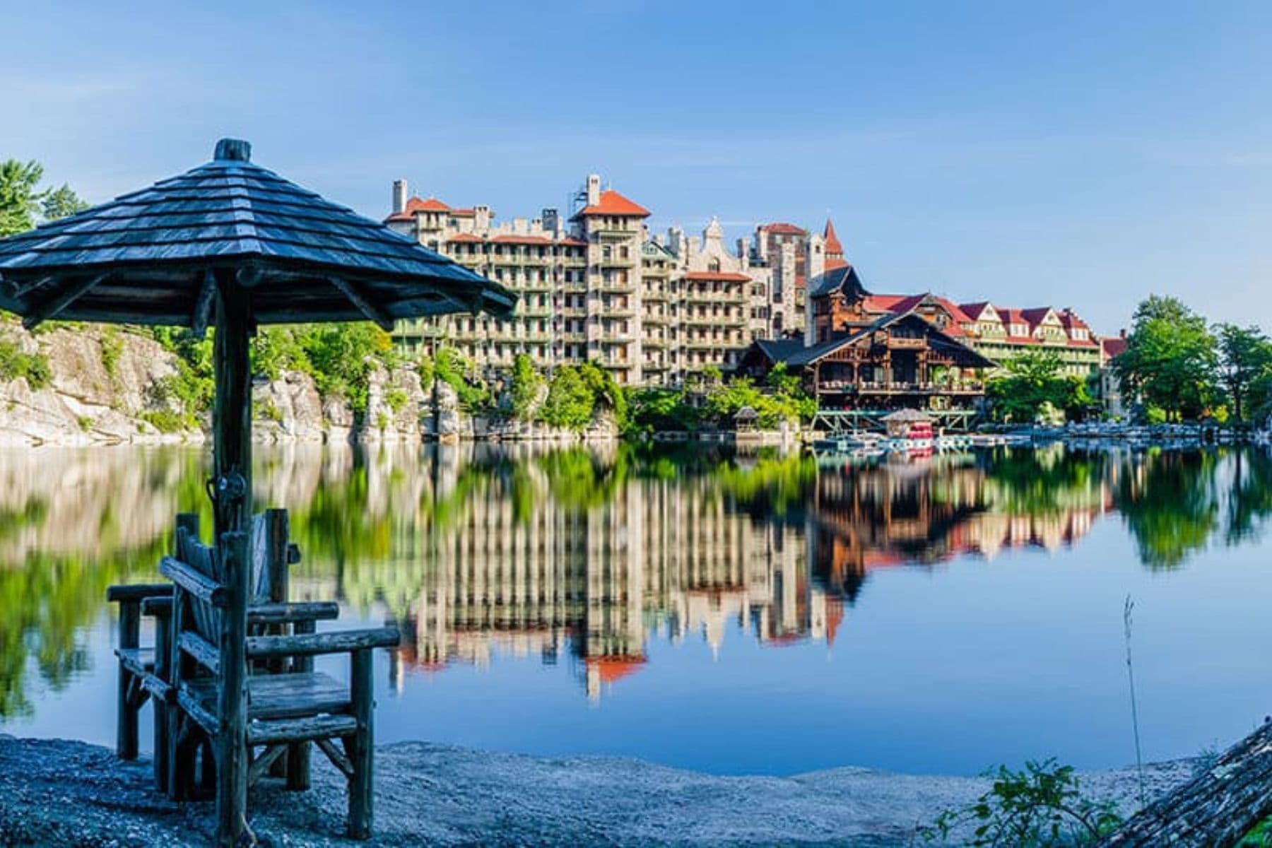 mohonk-mountain-house-new-paltz-new-york-front-side