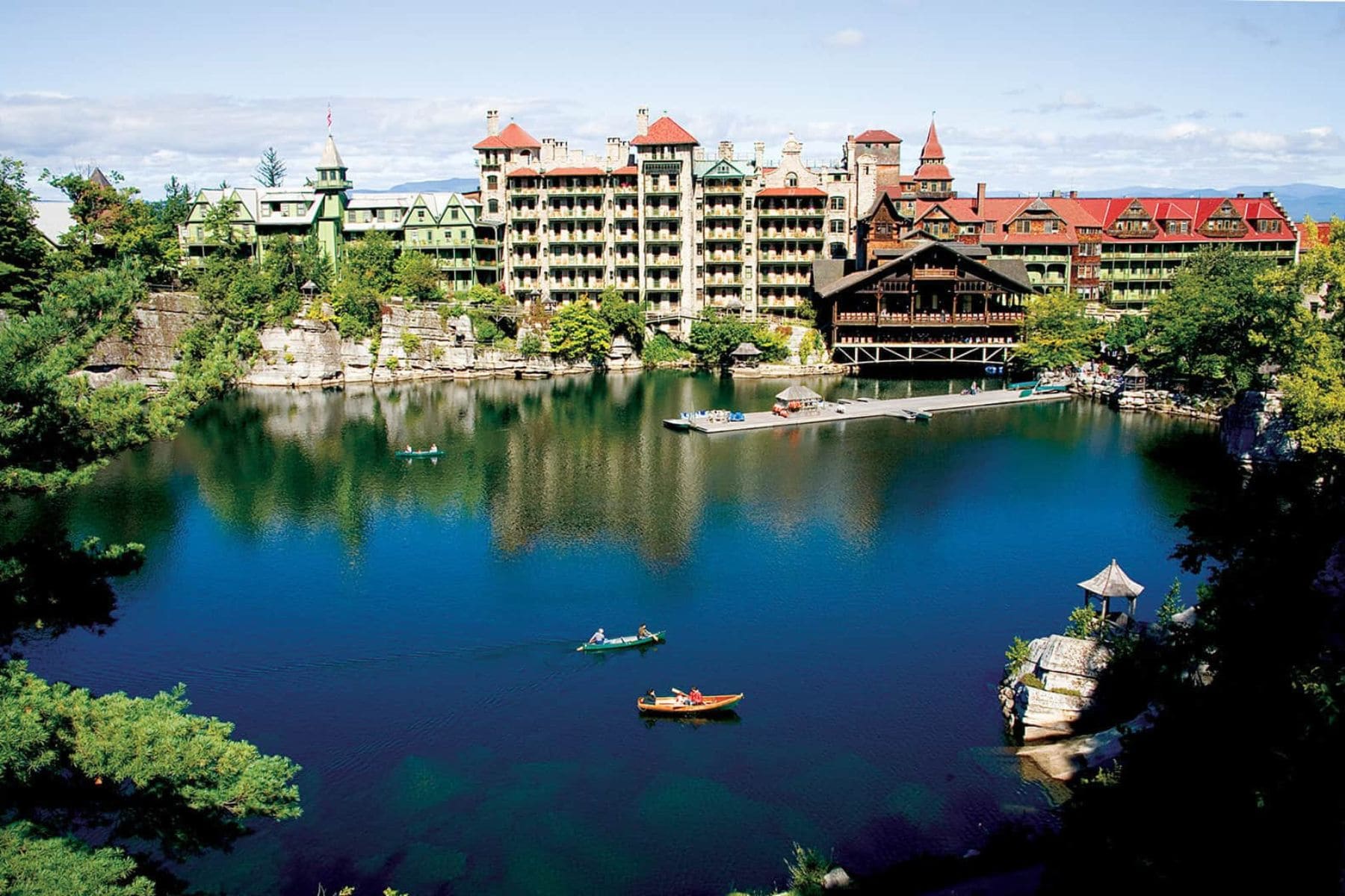 mohonk-mountain-house-new-paltz-new-york-front-view
