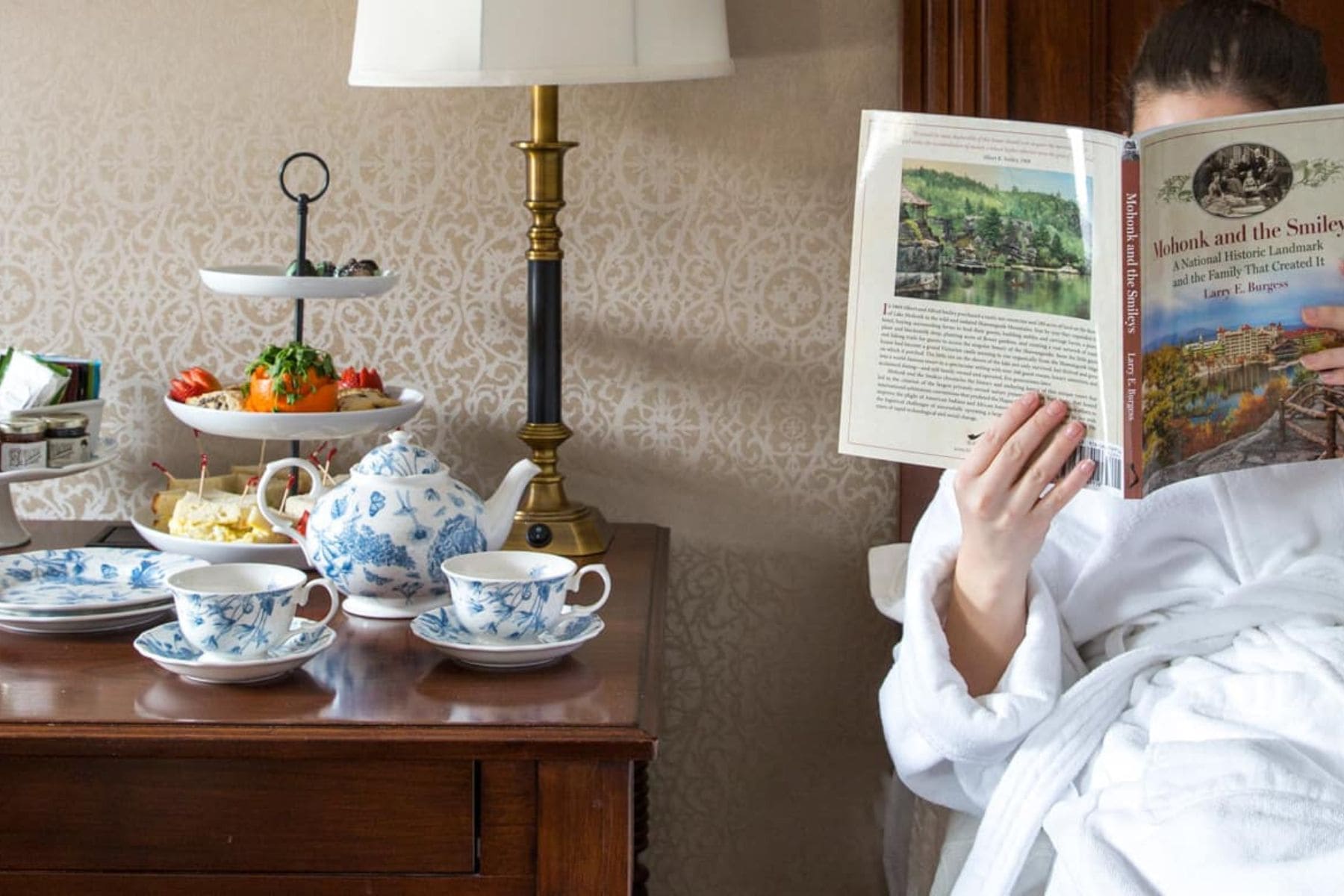 mohonk-mountain-house-new-paltz-new-york-tea