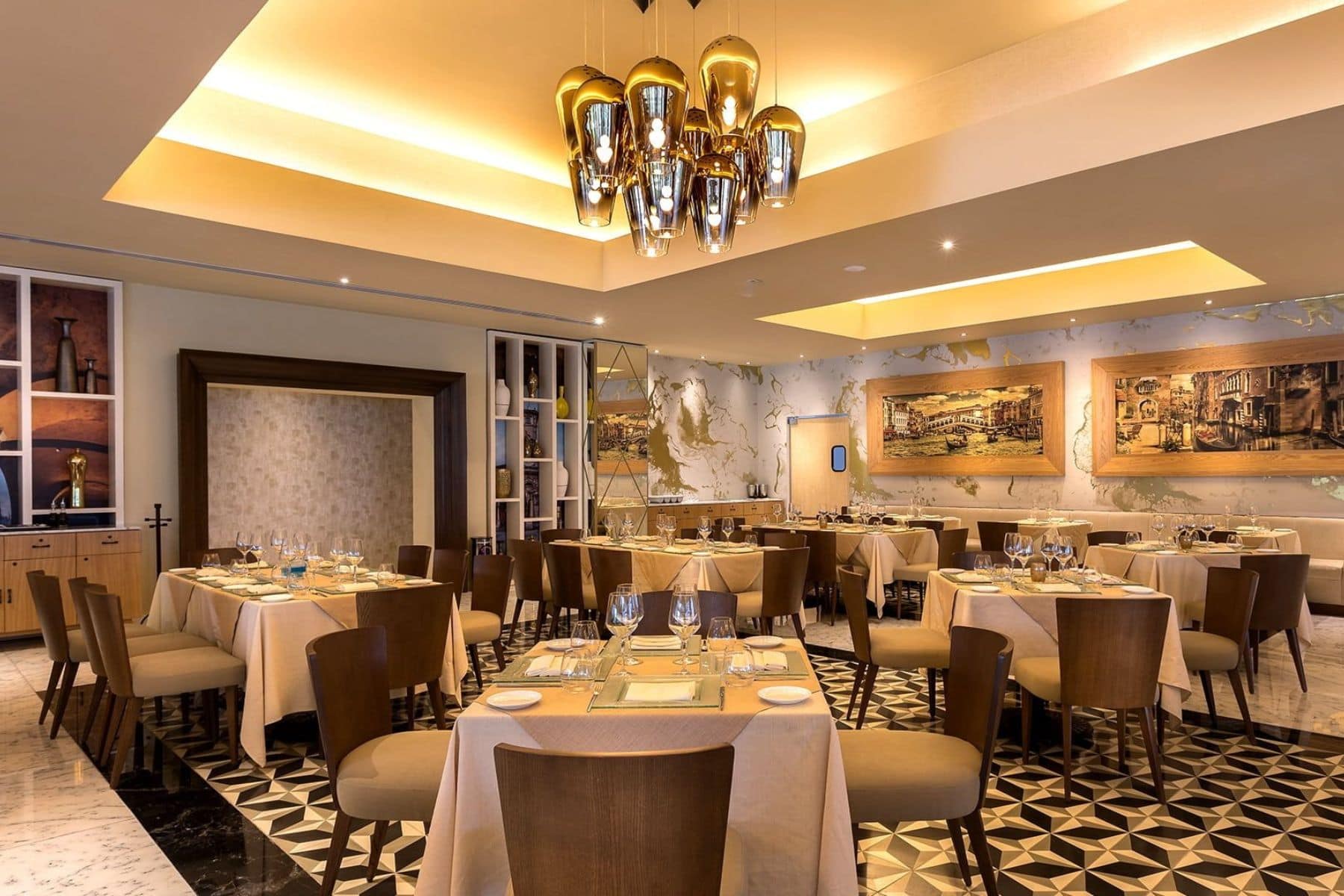 moon-palace-cancun-beach-trattoria