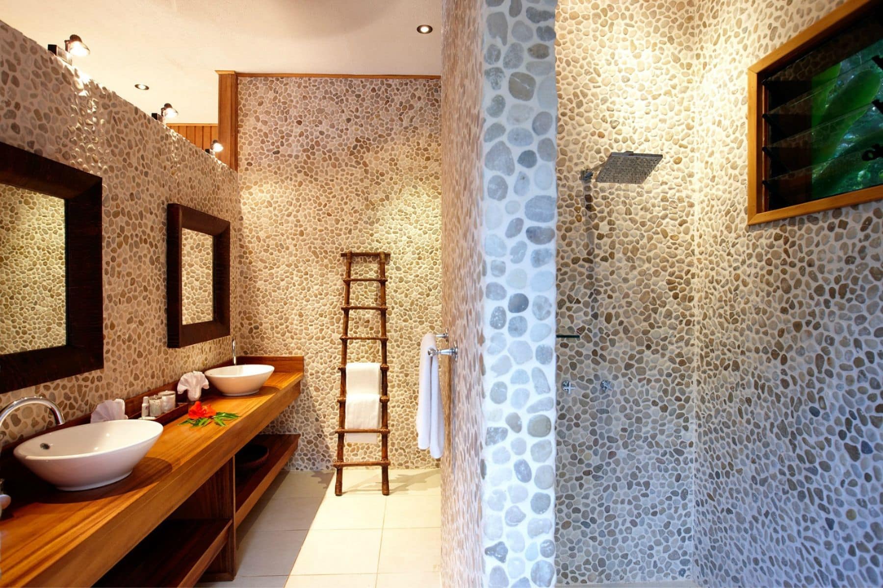 namale-the-fiji-islands-resort-and-spa-luxury-bath