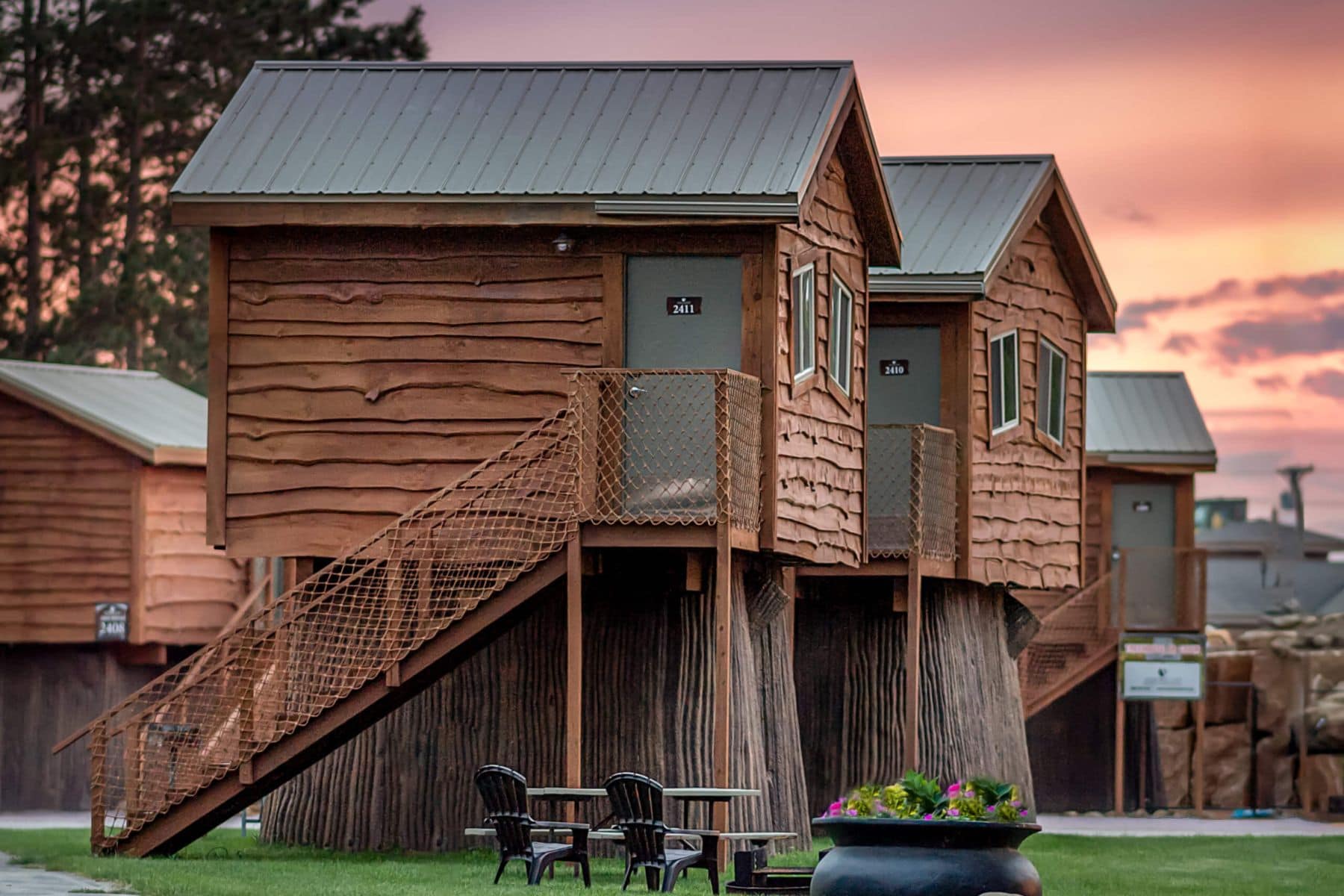 natura-treescape-resort-side-cabin