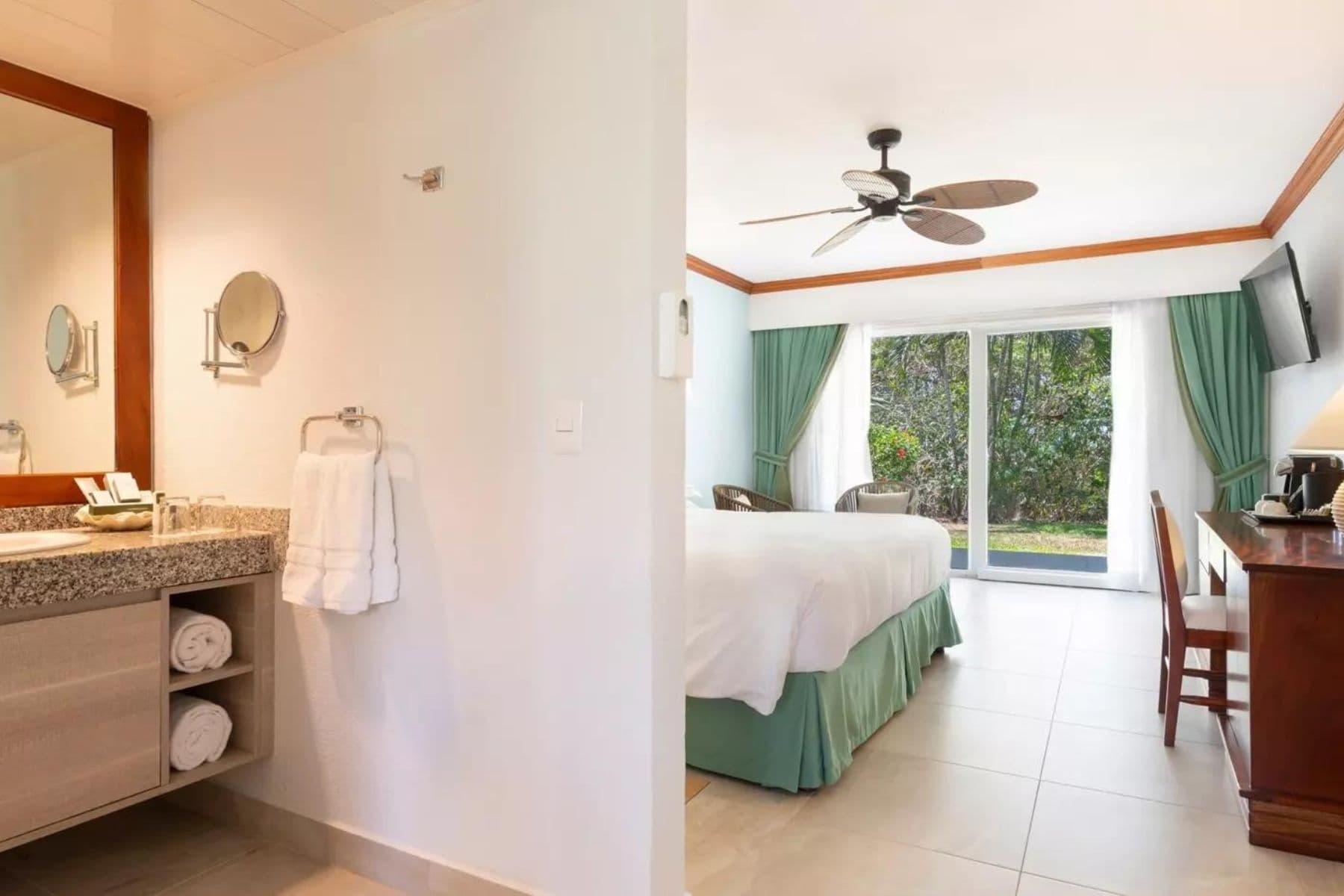 Occidental Tamarindo Mirror