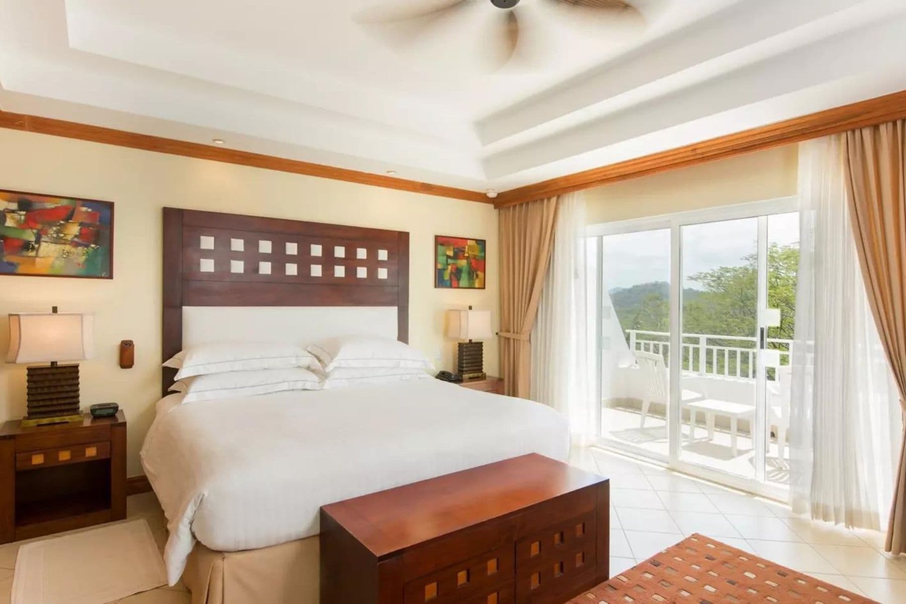 occidental-tamarindo-room