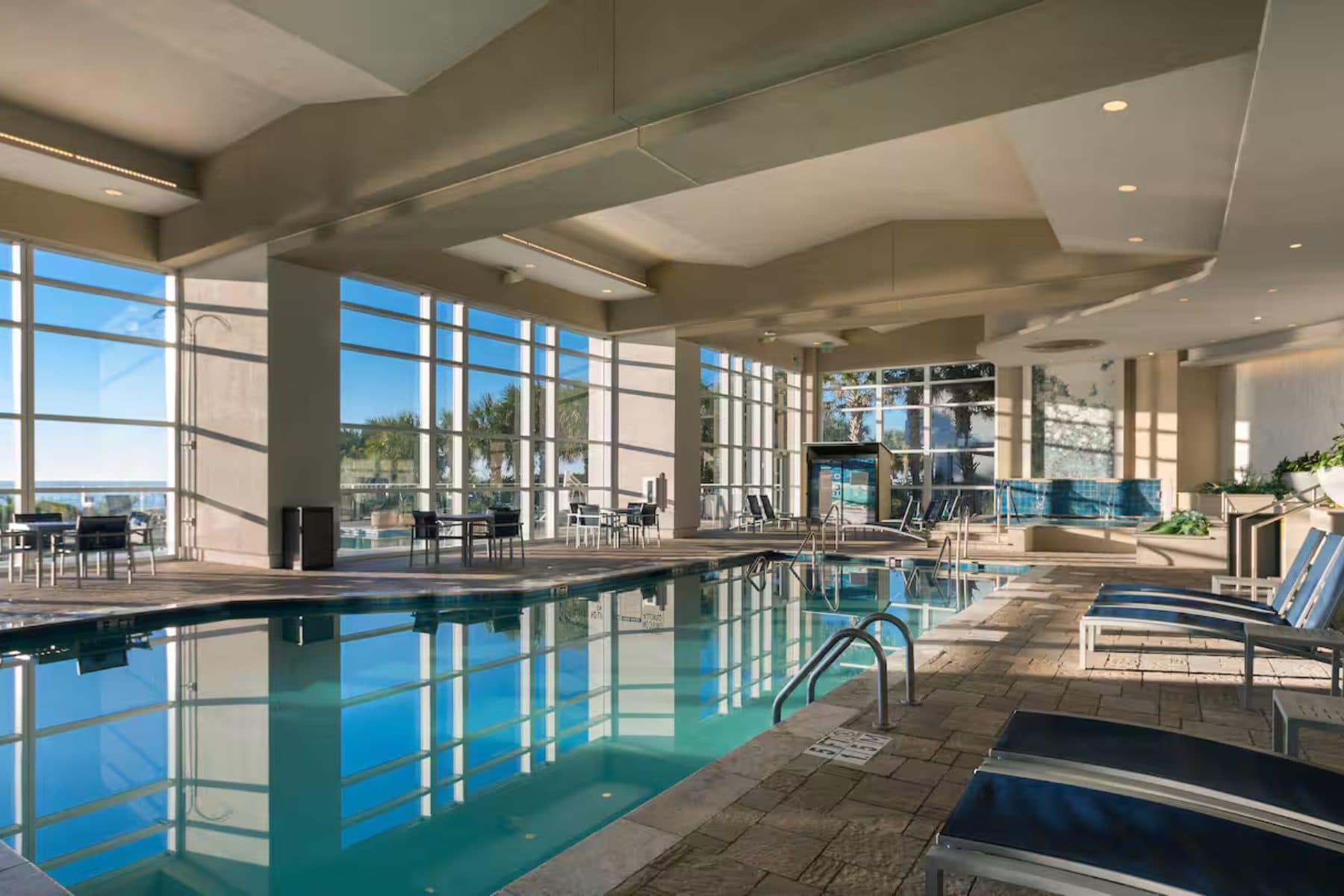 Oceans 22 Hilton Grand Vacations Pool Side