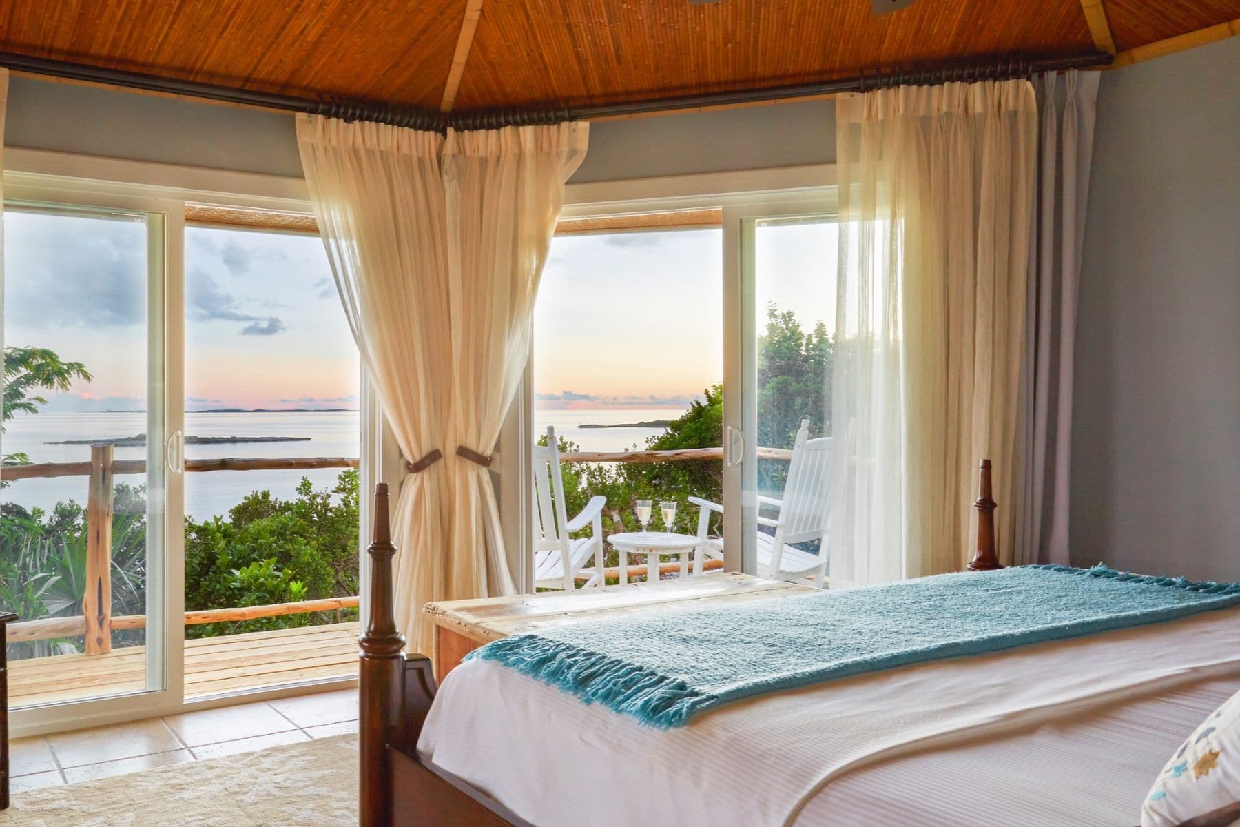 One Bedroom With Balcony