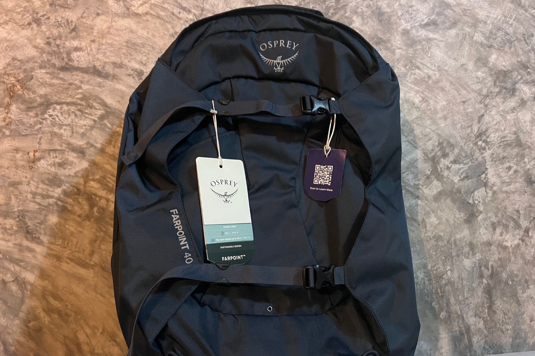 osprey-mens-farpoint-womens-fairview-tags