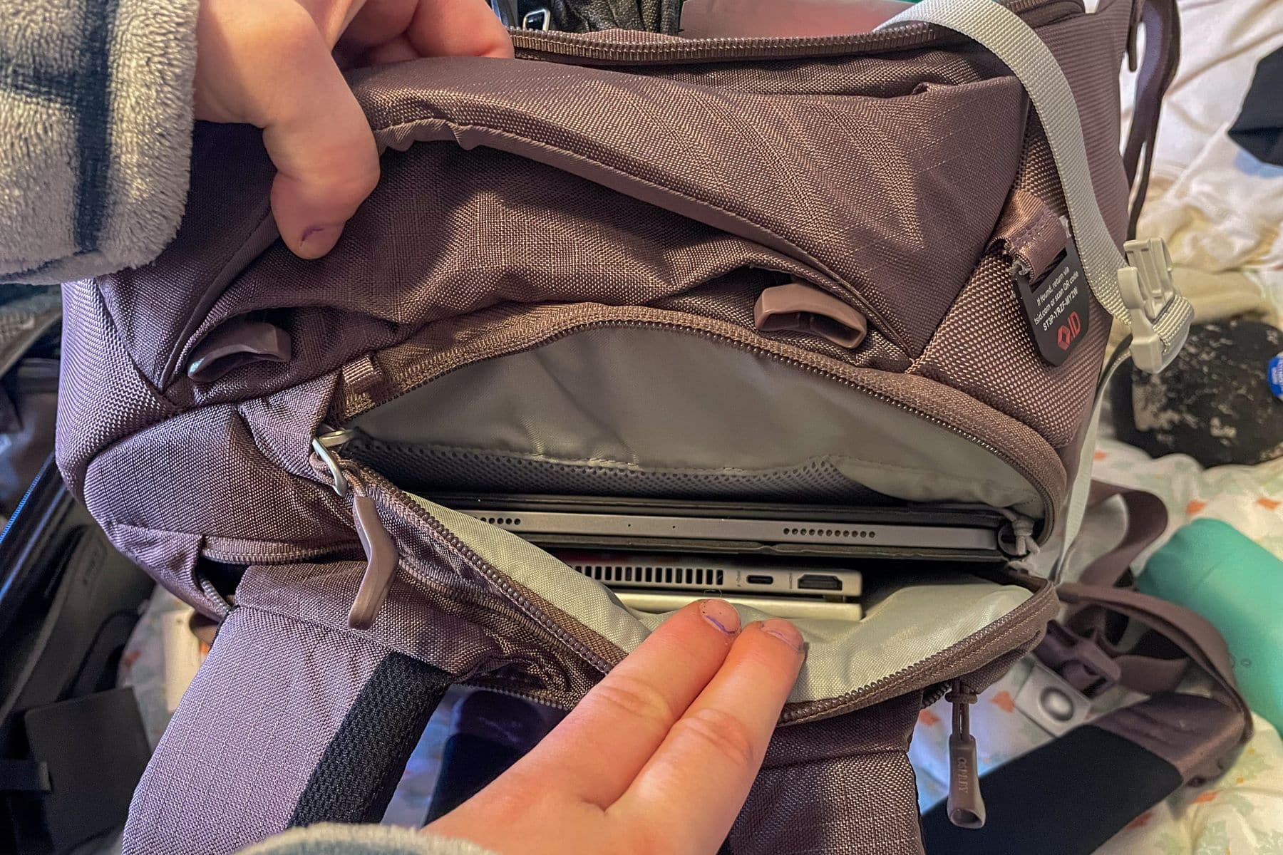 osprey-sojourn-porter-travel-backpack-laptop