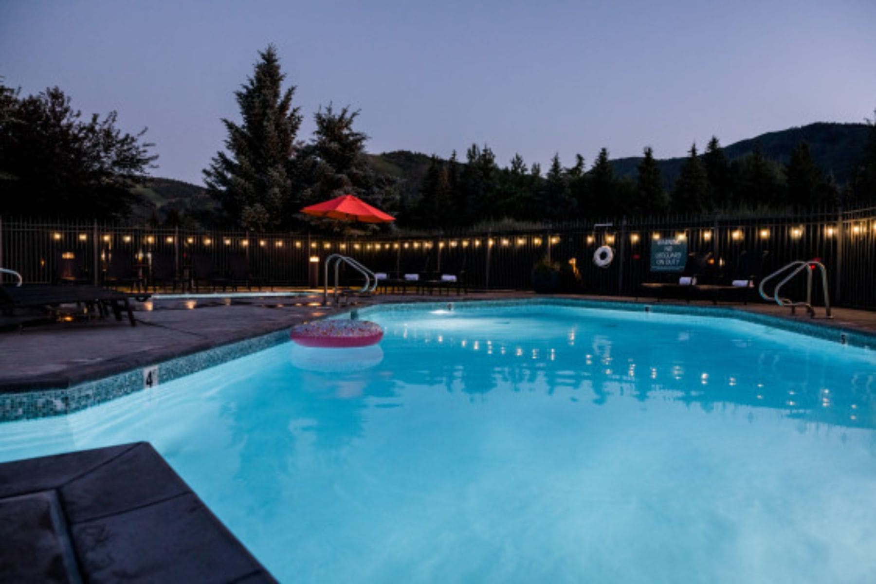 Park City Peaks Hotel Pool
