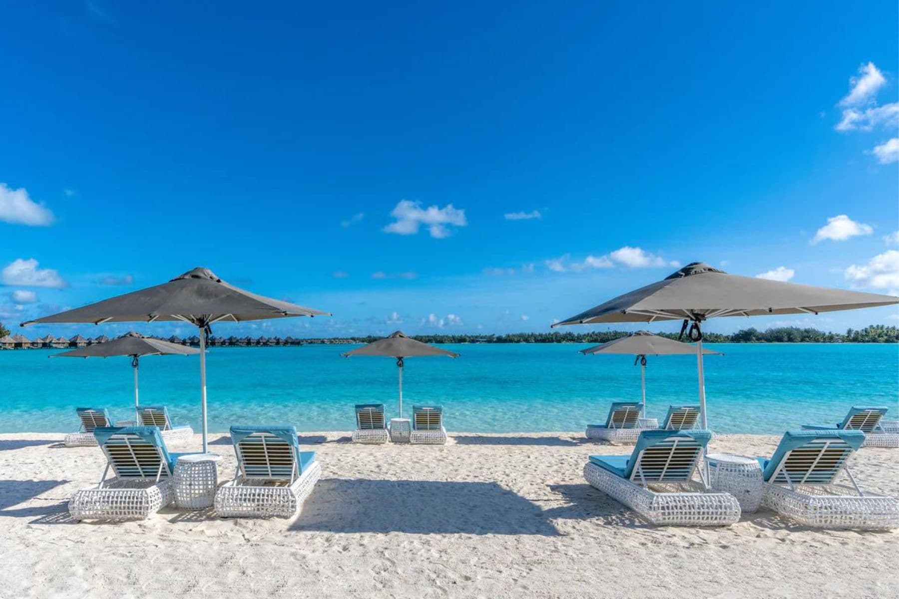 Relaxing Beach At St Regis