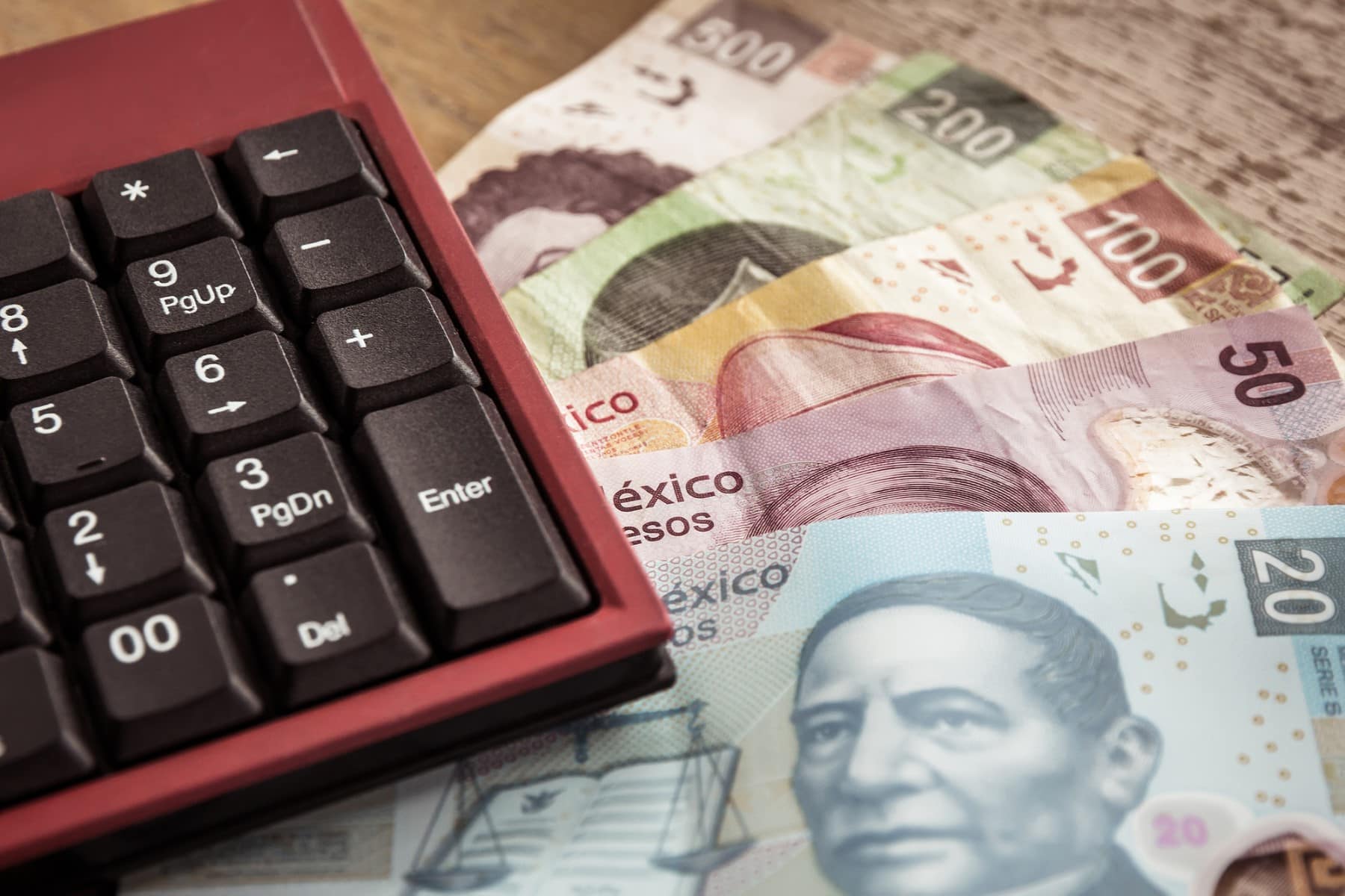 riviera-maya-mexican-pesos
