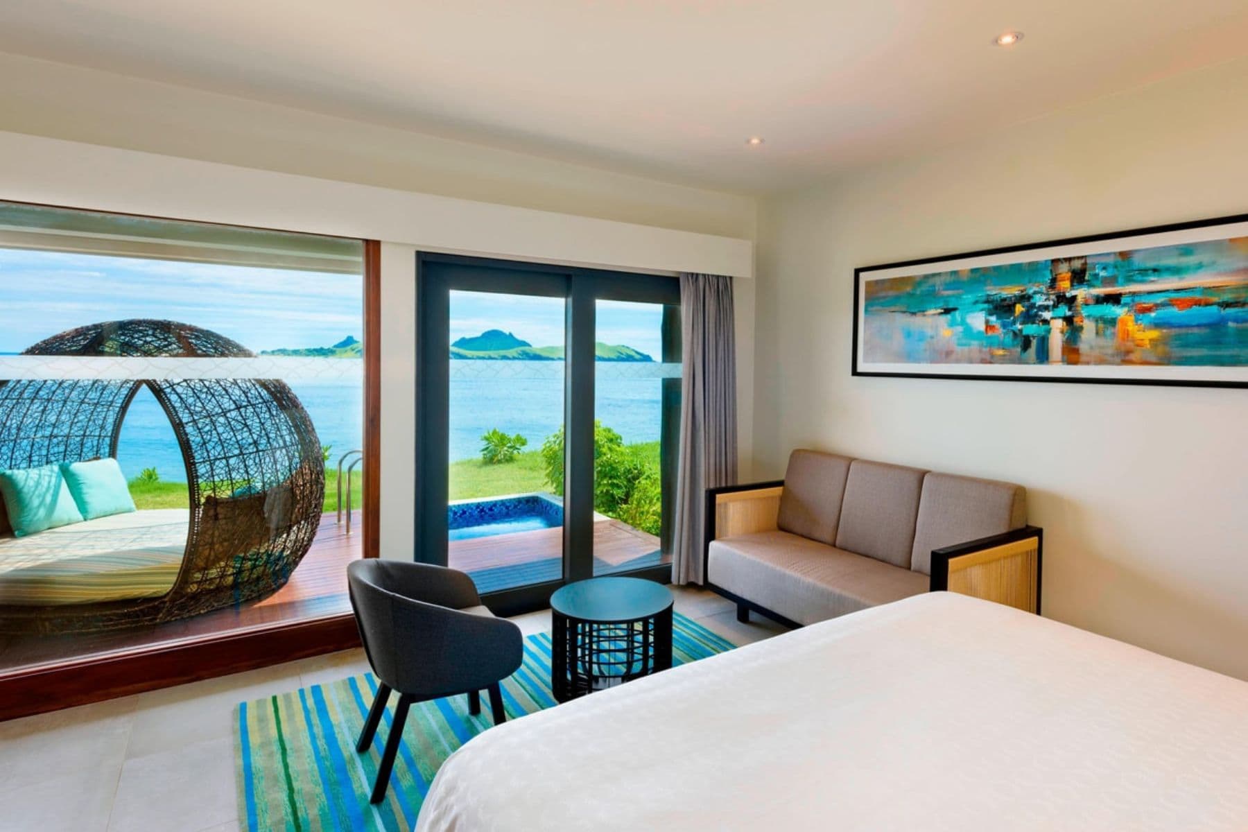 sheraton-resort-and-spa-tokoriki-island-chair