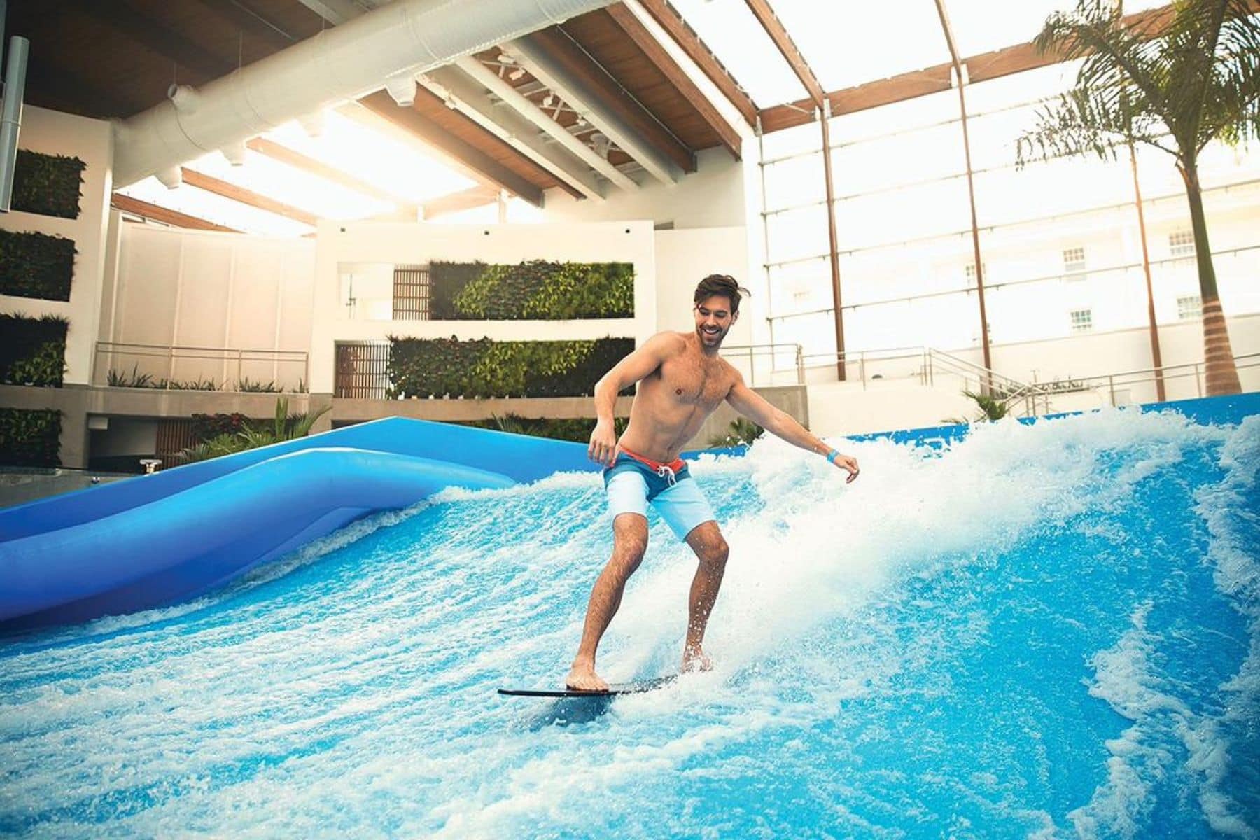 soundwaves-surf