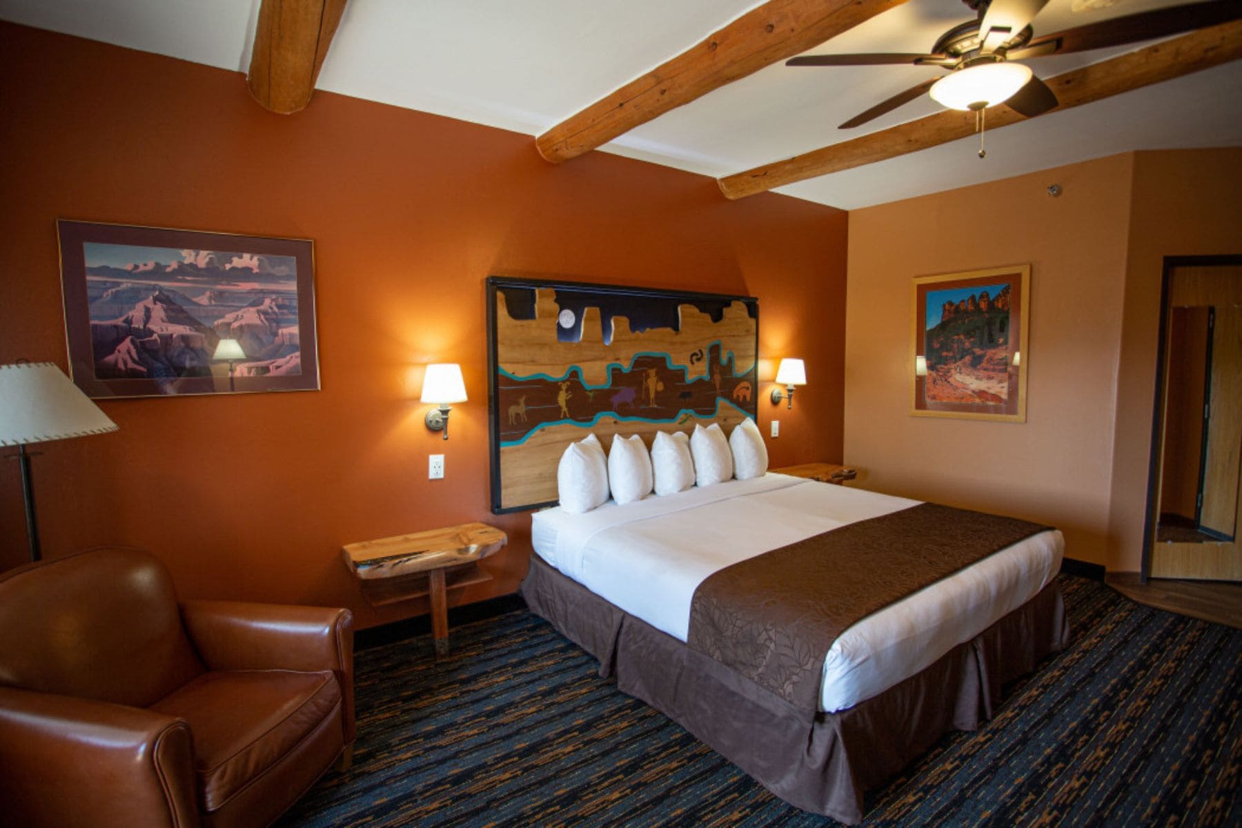 Southwest Inn At Sedona King