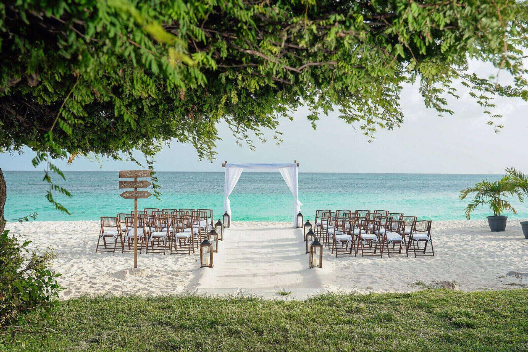 tamarijn-aruba-resort-chairs