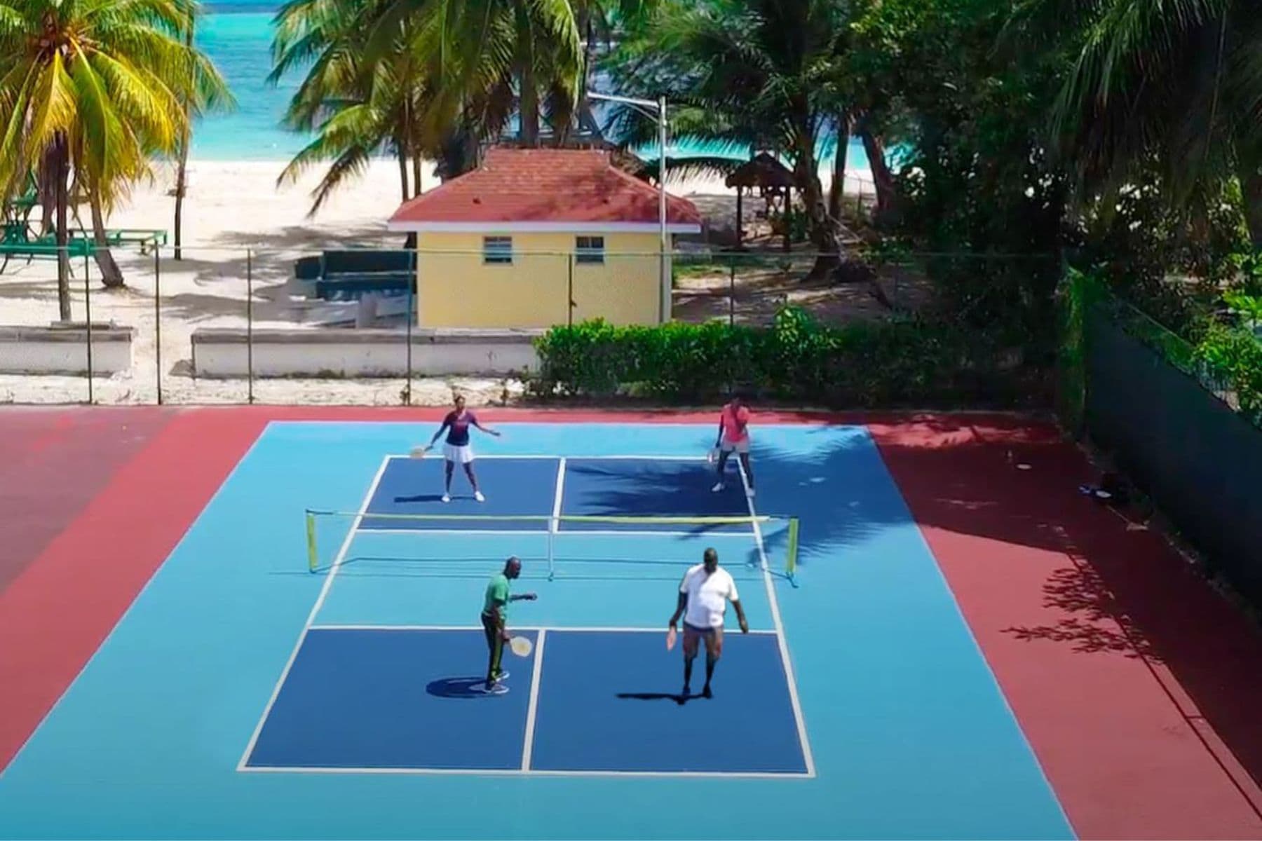Tennis Club