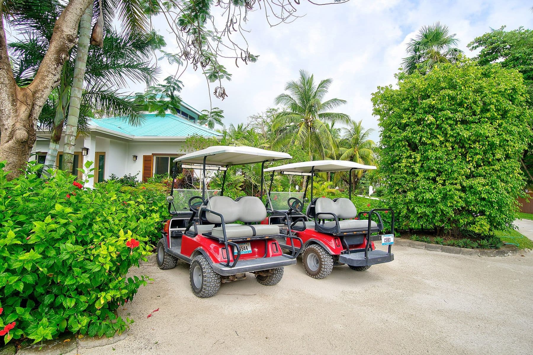 Victoria House Resort And Spa Carts