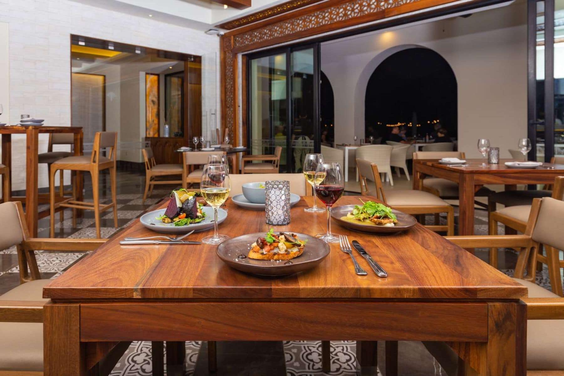 villa-la-valencia-beach-resort-cabo-food-table