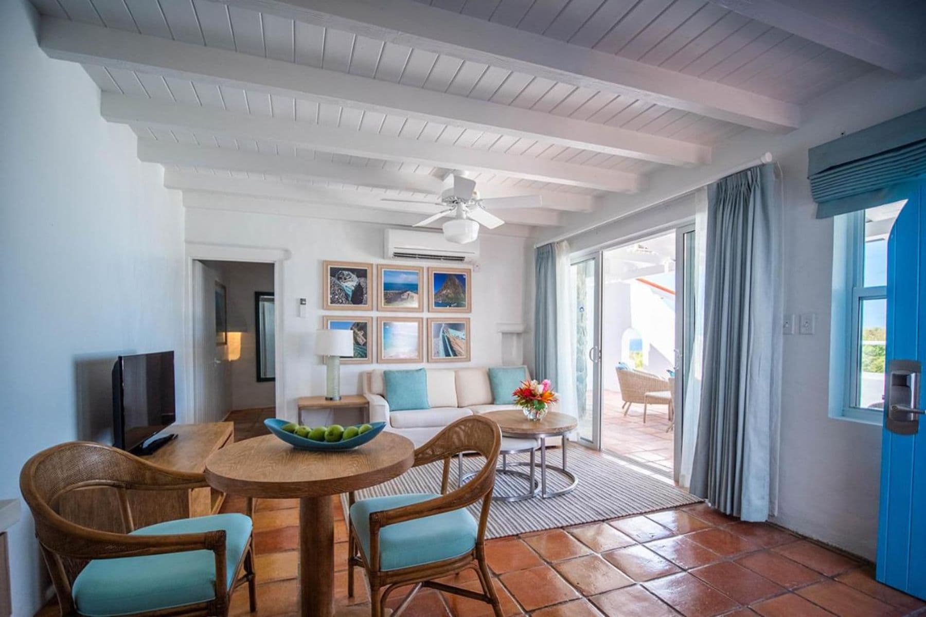 windjammer-landing-villa-beach-resort-room-view