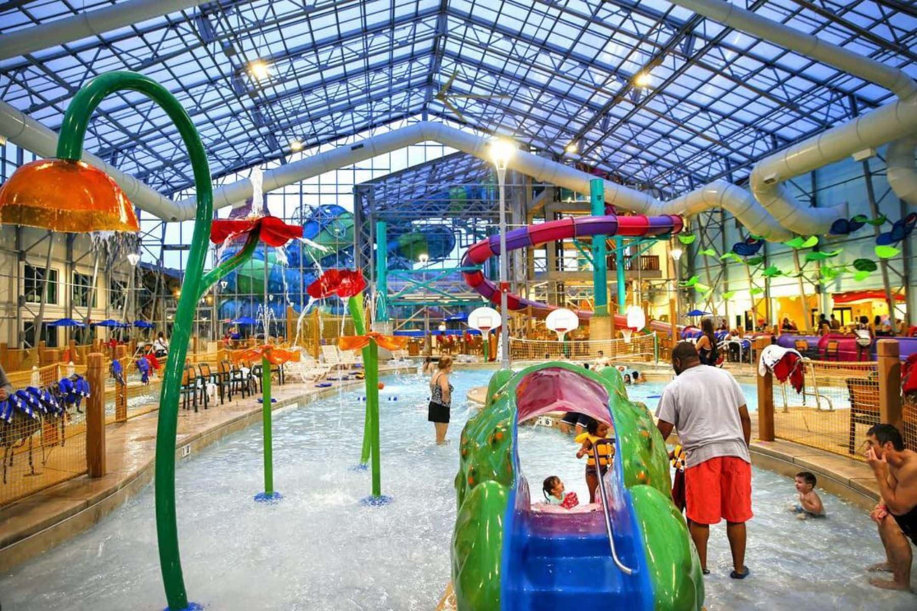 Zehnder’s Splash Village Hotel & Waterpark – Frankenmuth, MI