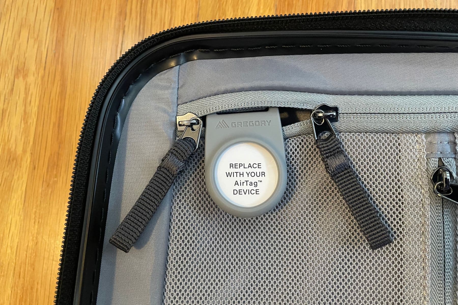 Gregory Quadro Pro Hardcase 22 And 28 Airpod Holder