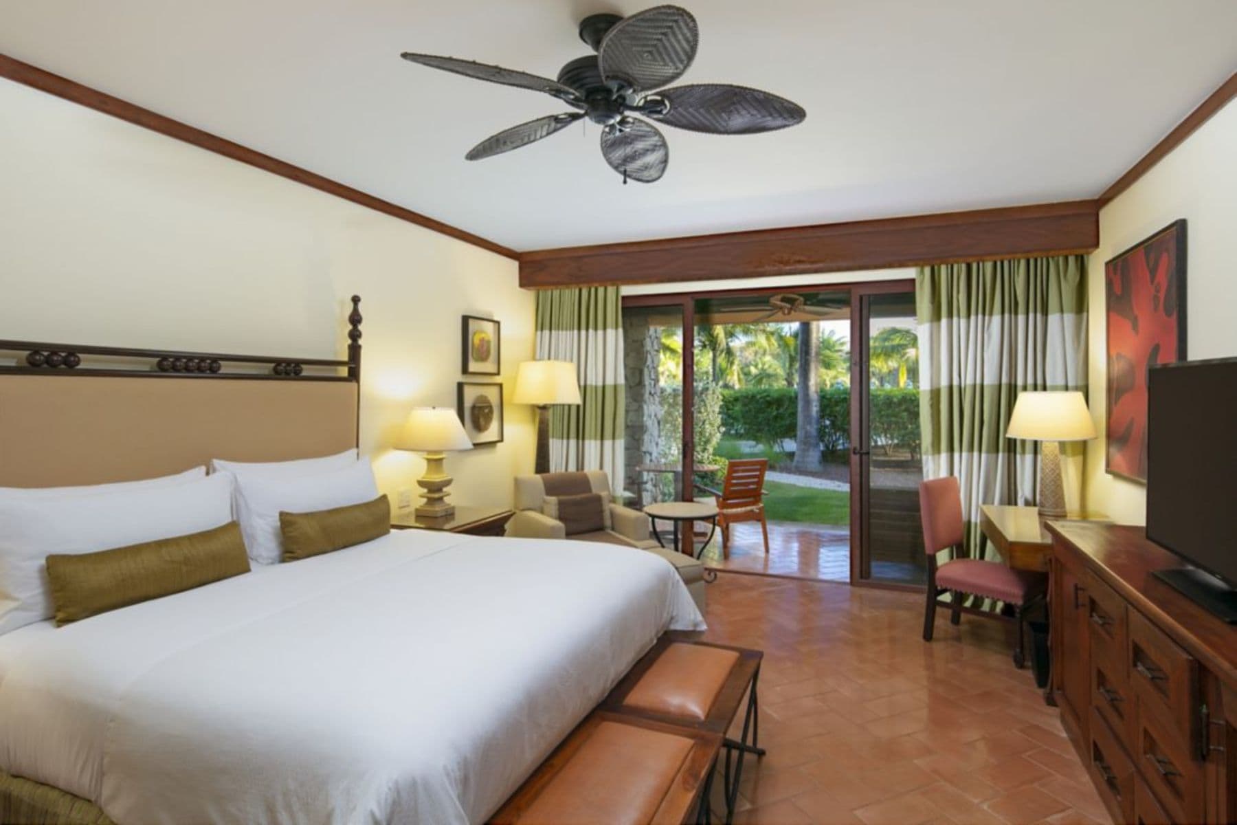 Jw Marriott Guanacaste Resort And Spa Bed
